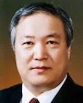 전문경영인인 이덕행의 대표 이미지