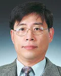 대학교수인 김의정의 대표 이미지