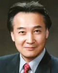 오페라연출가, 연극연출가, 대학교수인 김홍승의 대표 이미지