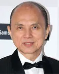 패션디자이너인 지미 추의 대표 이미지