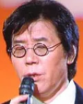 가수인 홍민의 대표 이미지