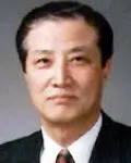 신문기자인 한기호의 대표 이미지