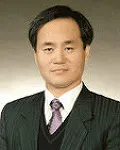 대학교수, 변호사인 이동형의 대표 이미지