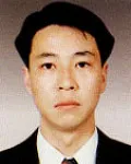 검사인 이기석의 대표 이미지