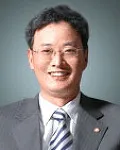 변호사, (전직)판사인 김종건의 대표 이미지