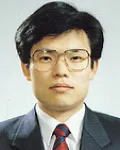 변호사인 이백수의 대표 이미지
