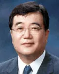 기업인, (전직)은행인인 김철호의 대표 이미지