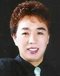 가수인 장훈의 대표 이미지