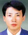 변호사, (전직)군법무관인 김정주의 대표 이미지