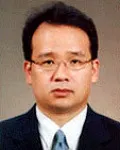 대학교수인 김병곤의 대표 이미지