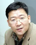 대학교수인 이승철의 대표 이미지