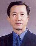 대학교수인 이봉춘의 대표 이미지