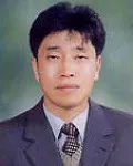 대학교수인 한영환의 대표 이미지