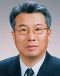 정형외과의사인 구정회의 대표 이미지