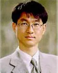 대학교수인 박정만의 대표 이미지