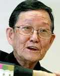 희곡작가인 주평의 대표 이미지