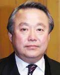 대학교수, 사진작가인 최군성의 대표 이미지