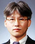 한국화가, 대학교수인 김동선의 대표 이미지
