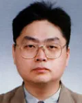 조각가인 김성래의 대표 이미지