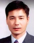도예가, 대학교수인 윤영근의 대표 이미지